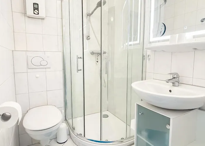 Hamburger Str 2 We 3 *